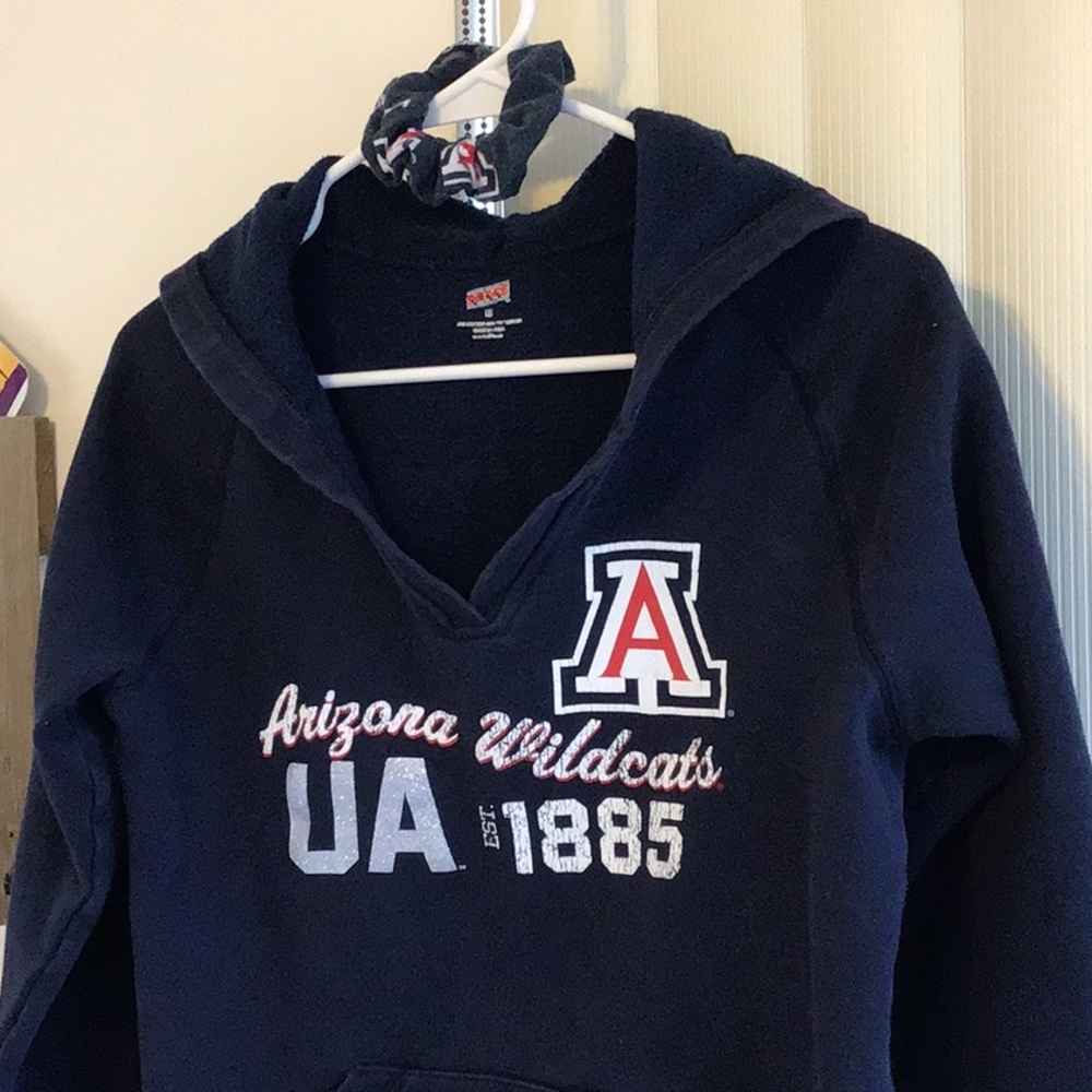 UofA Navy Blue Hoodie w/Scrunchie - Picture 2 of 6
